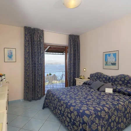 Le Querce Sea Thermae & ホテル イスキア島