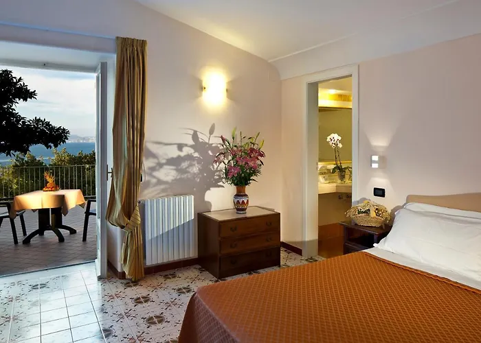 Le Querce Sea Thermae & 4* Ísquia